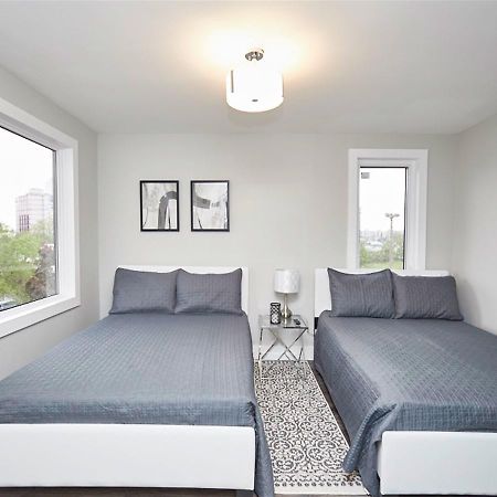 Clifton Hill Condos 3B ไนแอการาฟอลส์ ภายนอก รูปภาพ