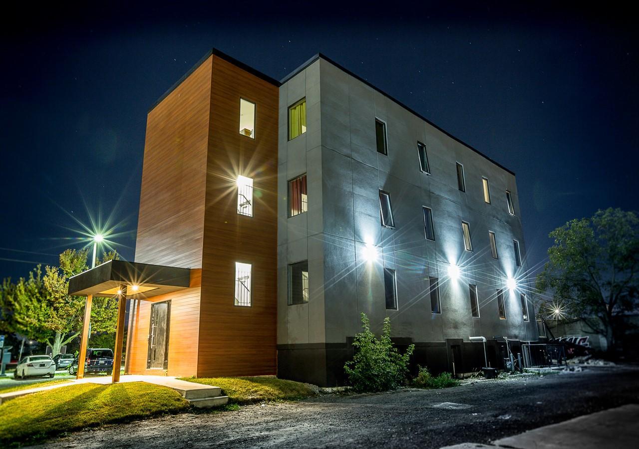 Clifton Hill Condos 3B ไนแอการาฟอลส์ ภายนอก รูปภาพ